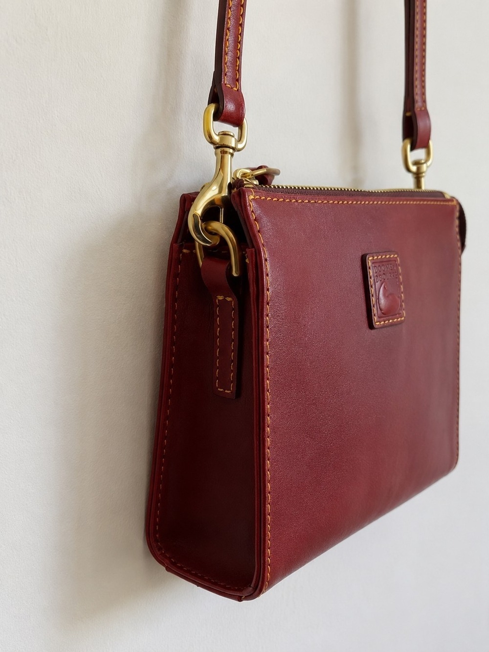 Dooney & Bourke Florentine North South Jamie Crossbody Bag – Red Leather - Picture 6 of 7